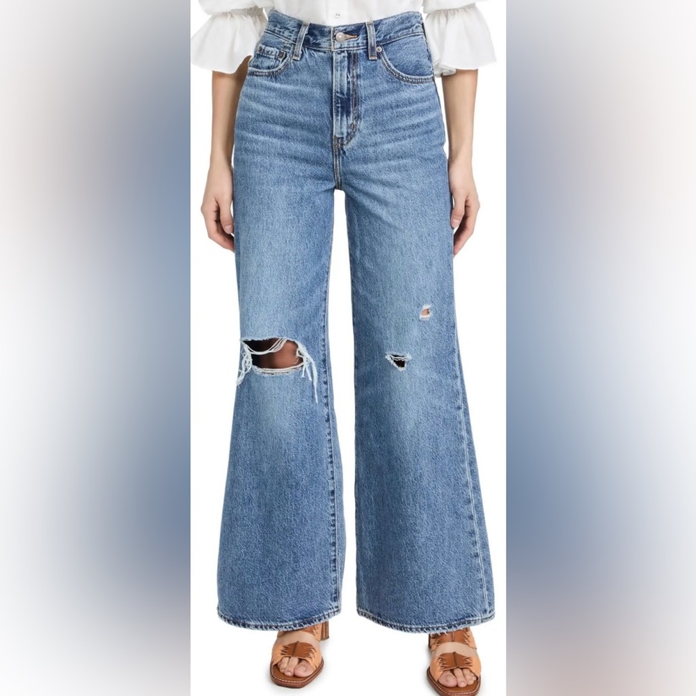 Levi’s High Loose Flare / Women’s Jeans Size 28